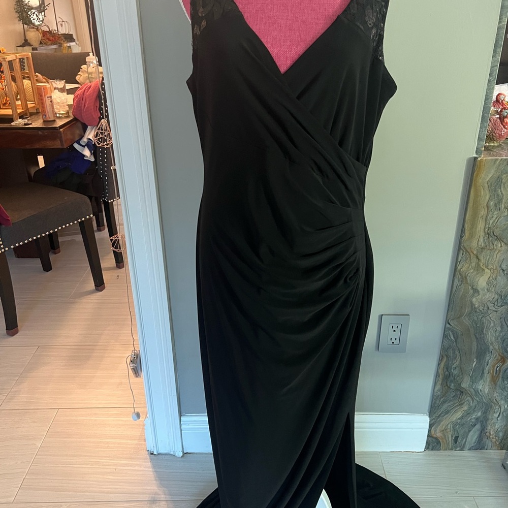 Ralph Lauren Black V neck sleeveless evening gown